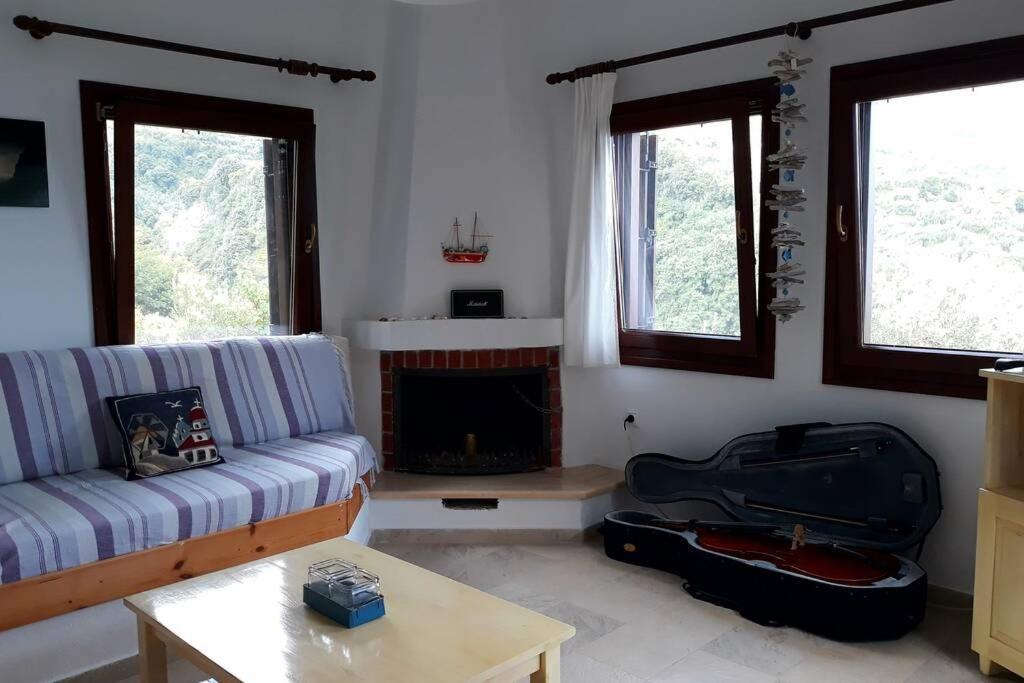 Vila Perivoli Chorevtón Exteriér fotografie